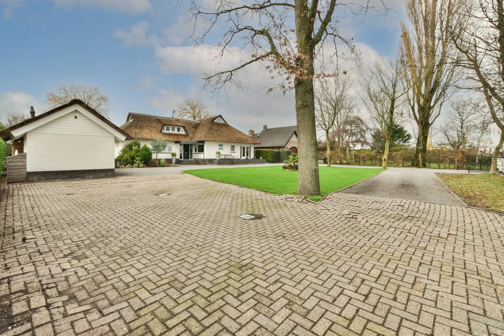 Driveway And Paving Services Newcastle-under-Lyme, Cheshire, Staffordshire