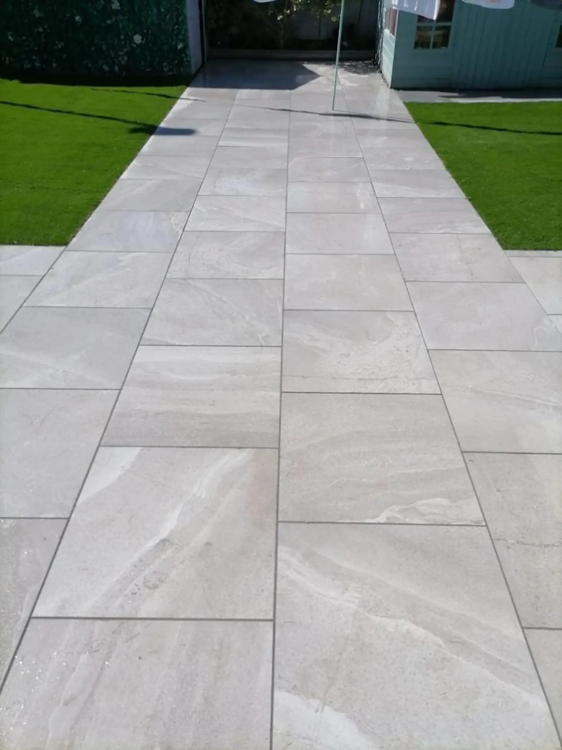 Porcelain Patio and Path Maintenance